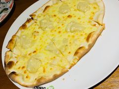 -JINNS锦时 steak&pizza(浸信会礼拜堂旧址店)