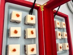 -品海楼·大连海胆锅贴馆(东港店)