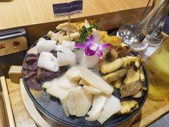 -一朵菌·野生菌探索家火锅(南亚店)