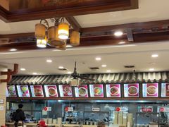 -桥香园云南过桥米线(金马碧鸡店)