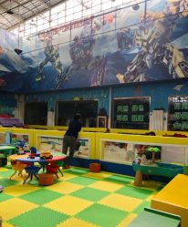 -爱丽丝奇幻乐园