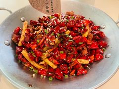 -渔语鱼酸菜鱼新川菜(来福士店)
