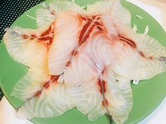 -鲜入围煮花胶鸡海鲜火锅