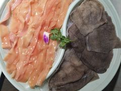 -红九格老火锅(三峡广场店)
