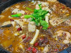 -蛙鱼潭美蛙鱼头火锅(解放碑瑞富广场店)