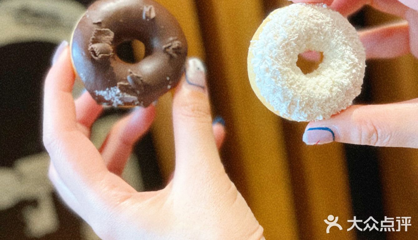 魔都探店｜高圈圈甜甜圈🍩璀璨出圈✨