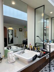 -理昂男士理发店 Barber shop