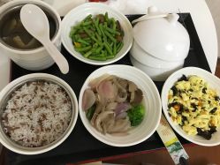 -宝媛会月子中心(越秀店)