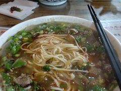 -陇上全荟兰州传统牛肉面(延吉路店)