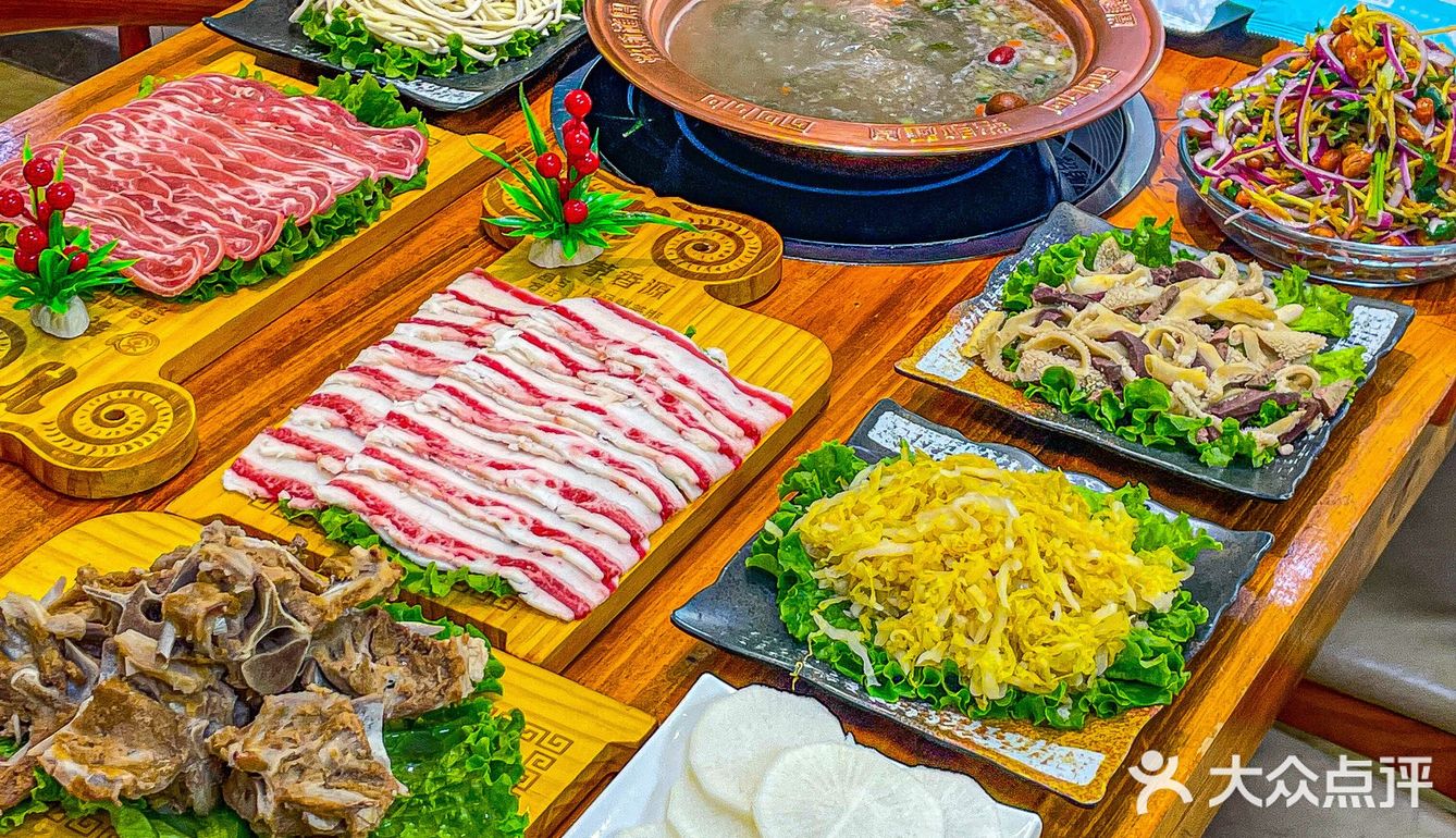 哈尔滨这家老北京羊蝎子锅!!太香啦!!
