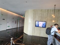 -深圳国际会展中心希尔顿酒店(前海华发冰雪世界店)