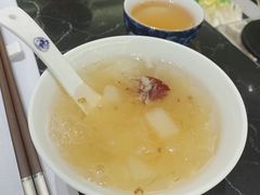 -红鼎豆捞·非遗鲍皇汤火锅(宝丰路店)
