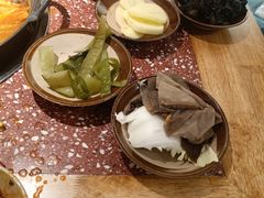 -赵美丽·重庆社区火锅·直营店(火车东站·中豪国际店)