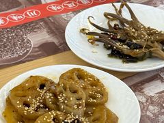 油泼莲藕-刘香香·川香红锅美蛙(福田店)