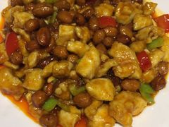 -闫府私房菜·百年鲁菜(恒隆店)