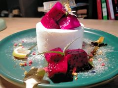 -84那年咖啡馆(李沧万达店)