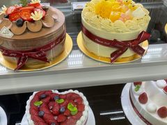 -花花卷卷·鲜食蛋糕(静安久光百货店)
