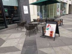 露天位-星巴克(成都龙湖三千集店)