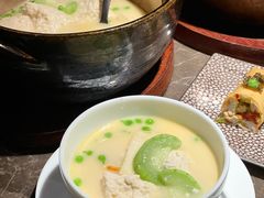 -新荣记(BFC外滩金融中心店)