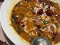 -周渝食惦·酸菜鱼精致川菜(横岗店)
