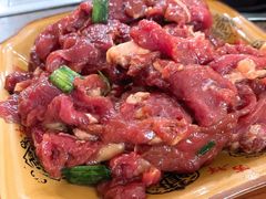-黄利砖万峰林布依特色酸笋牛肉馆