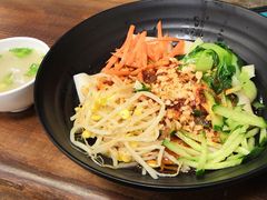 油泼面-潮音餐厅