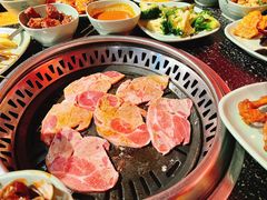 -釜御山海鲜烤肉火锅自助(新城市中心店)