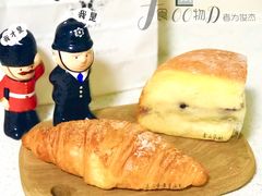 流心蛋黄牛角包-牛角村(大族广场店)