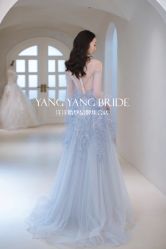 -洋洋婚纱品牌集合店