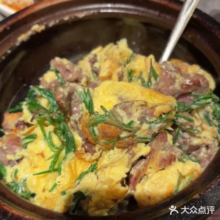 🔥炳爷啫啫煲杀疯了！每道菜都藏着粤式浪漫