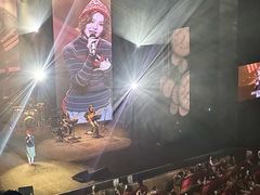 -交通银行前滩31演艺中心