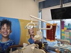 -欢乐口腔(望京分院)