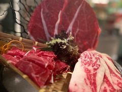 -湊湊火锅·茶憩(杭州湖滨银泰in77店)