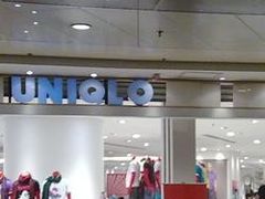 -优衣库(上海正大广场店)