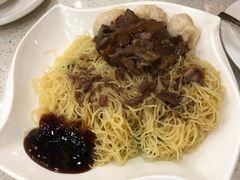 -明记港式烧腊茶餐厅(下沙店)