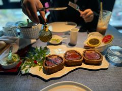 -弦月窗LUNETTE BY AMANDA(复兴路店)