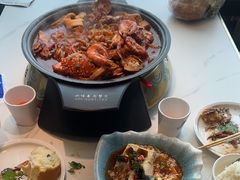 -徐记小怪兽肉蟹煲(中央大街店)