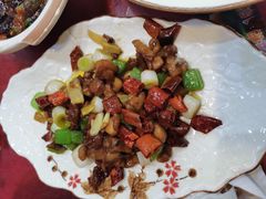宫保鸡丁-易老妈蹄花.特色川菜(人民公园总店)