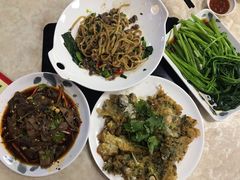 -华威达牛庄(黄埔大道西店)
