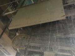 生锈升降梯，无开的-东部华侨城