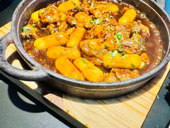 -Ameigo梅果·云贵川bistro(长宁来福士店)