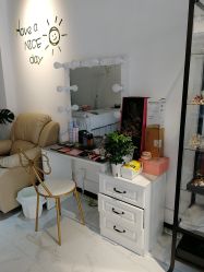 -杨美丽·美甲美睫