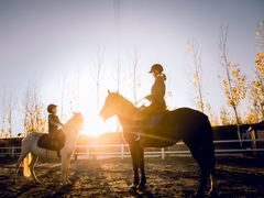 -月儿湾儿童成长中心(密云店)