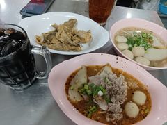 -榮泰米粉湯(Left Shop)