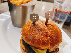 -尚牛社会 Beef & Liberty(浦东嘉里城店)