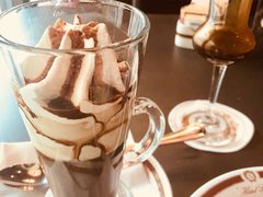 萨赫咖啡-Cafe Sacher(WIEN)