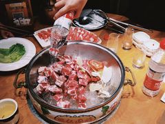 -娜仁图雅蒙古美食村(33小镇店)