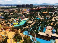 -七彩云南欢乐世界