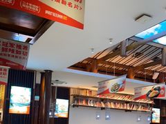 -阿瓦山寨·湘菜现炒·剁椒鱼头王(咸阳总店)