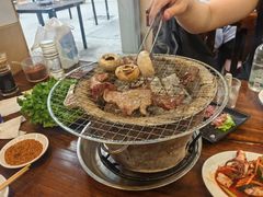 -韩风烤牛肉冷面店